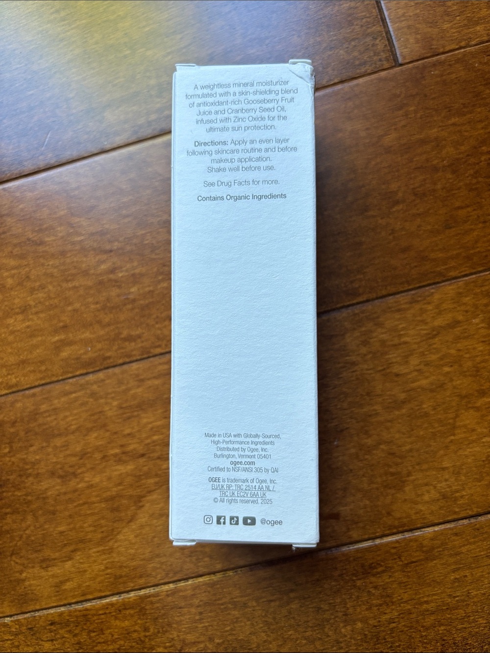 OGEE Protect Skin Enhancing Primer SPF 40 - Picture 3 of 5